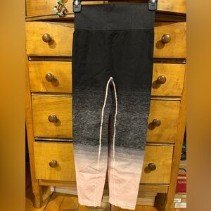 NWOT NUX Gradient Leggings Sz SM Black & Pink Running Yoga Activewear $99 Retail